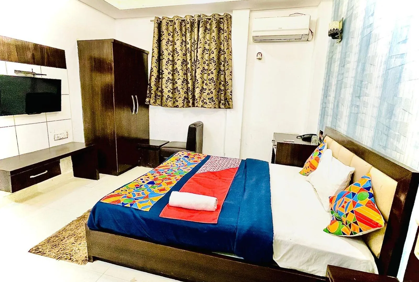Hotel Olive Star Agra  3*, Agra (Uttar Pradesh) Indie