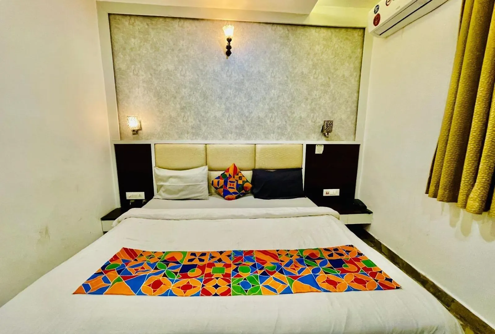Hotel Olive Star Agra  Agra (Uttar Pradesh)